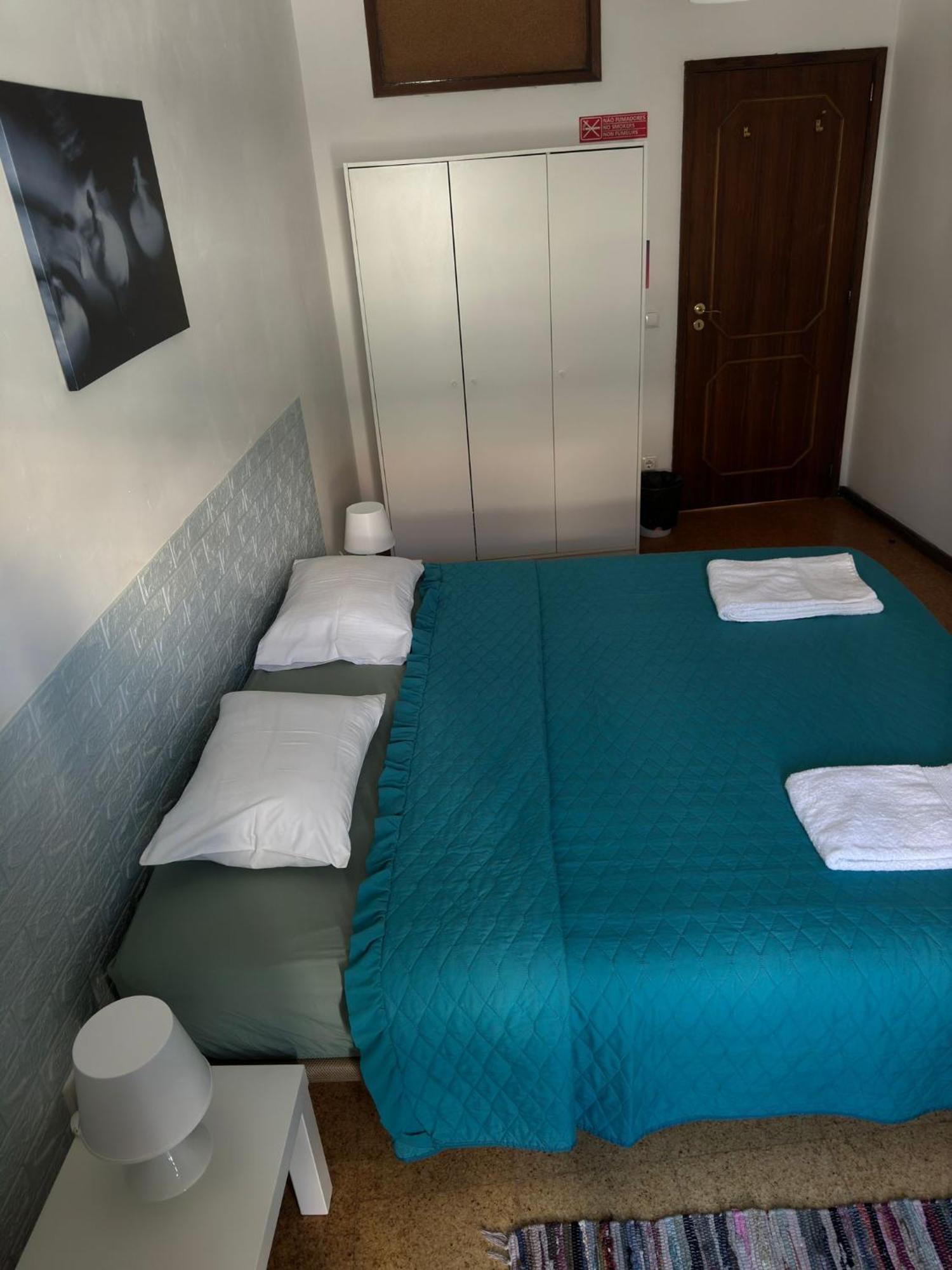 Pilar Hostel - Rua De Santa Catarina - Oporto Extérieur photo