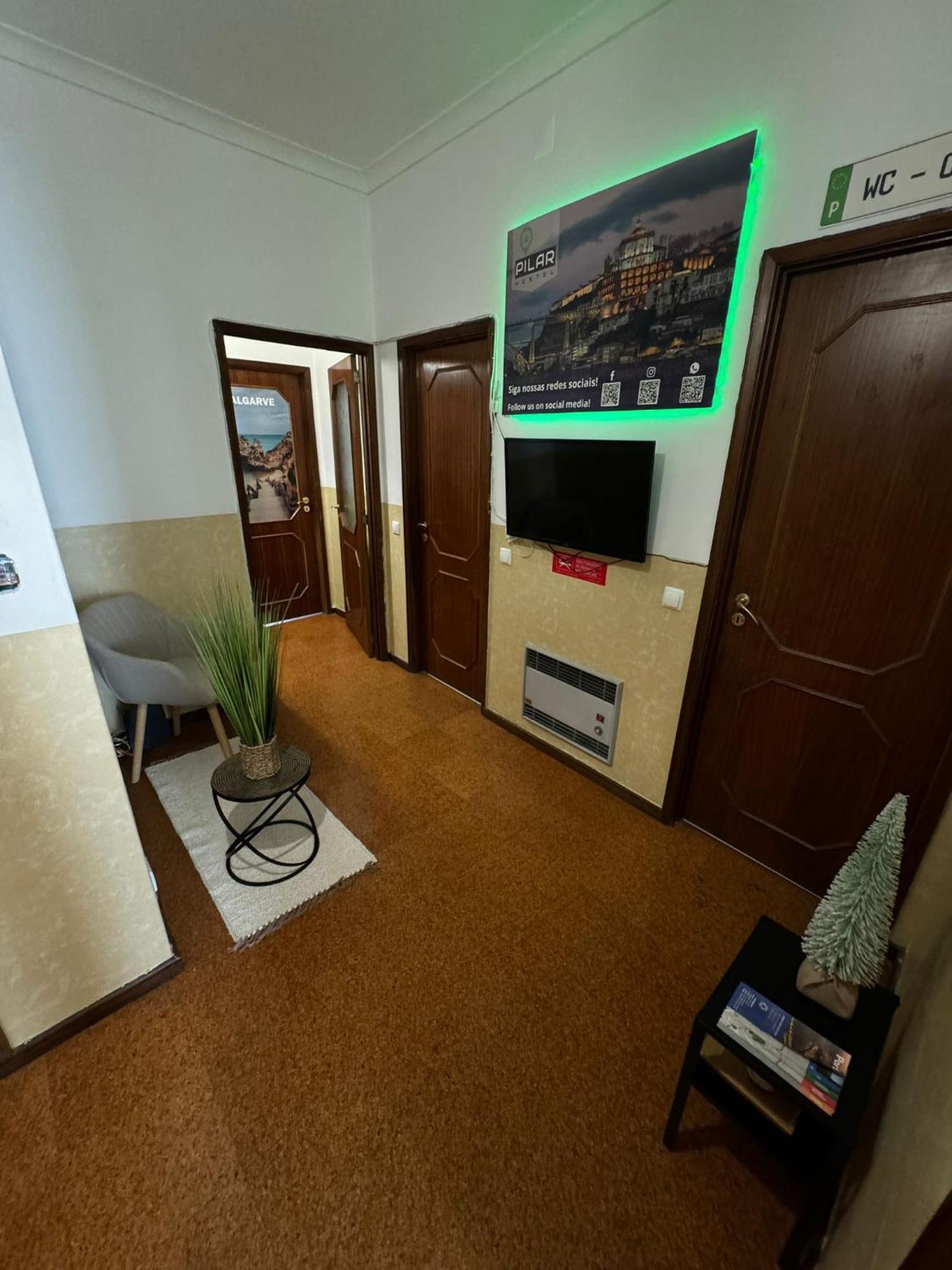 Pilar Hostel - Rua De Santa Catarina - Oporto Extérieur photo