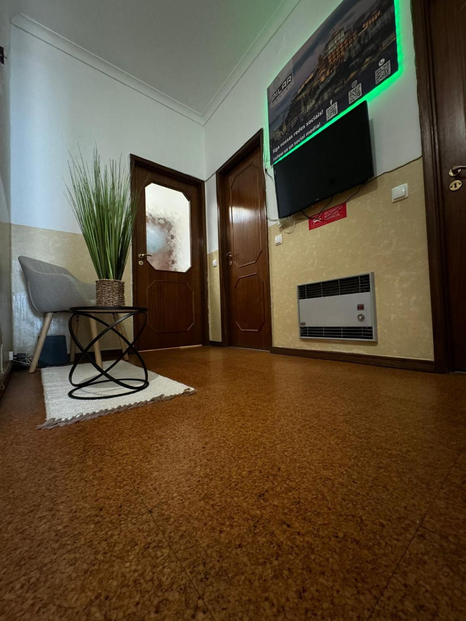 Pilar Hostel - Rua De Santa Catarina - Oporto Extérieur photo