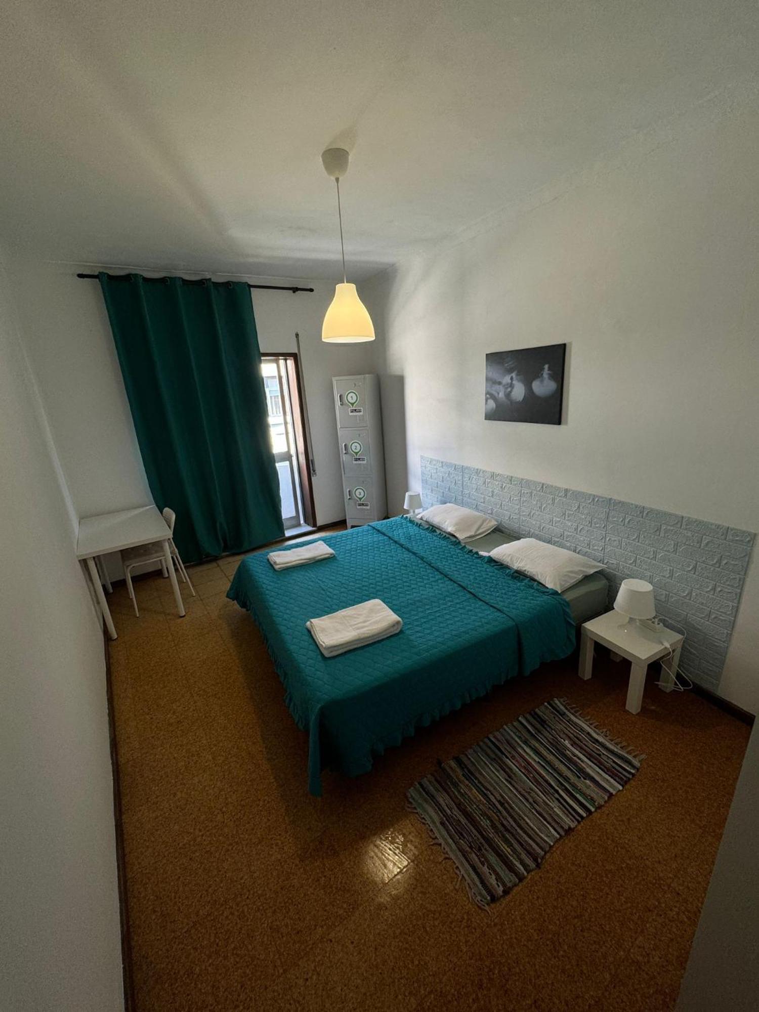 Pilar Hostel - Rua De Santa Catarina - Oporto Extérieur photo