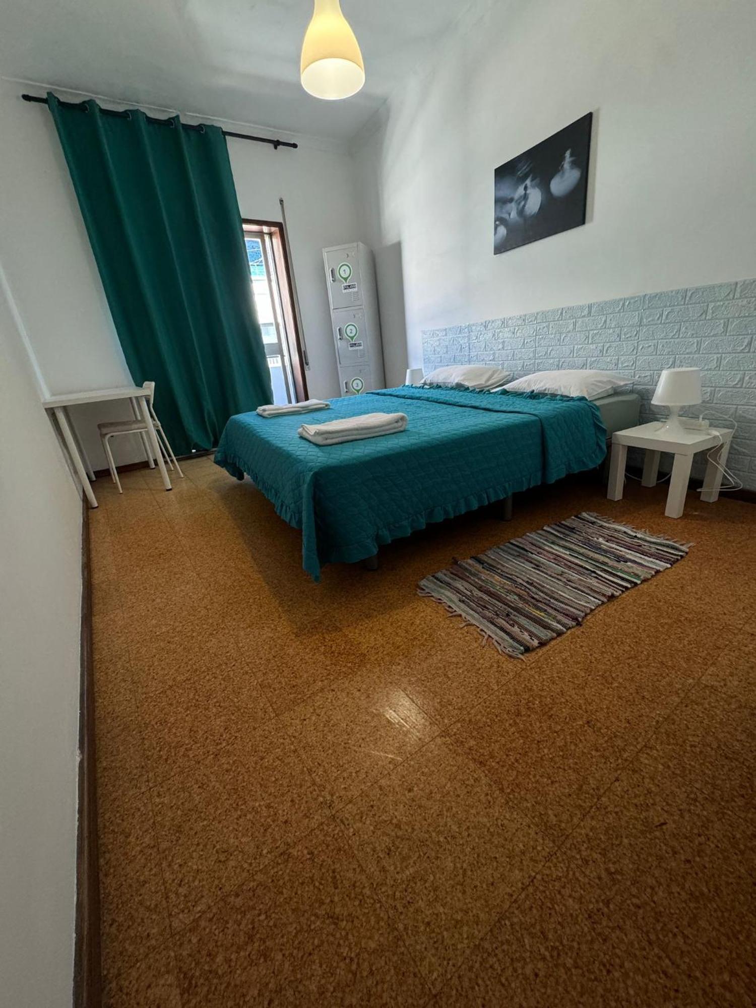 Pilar Hostel - Rua De Santa Catarina - Oporto Extérieur photo